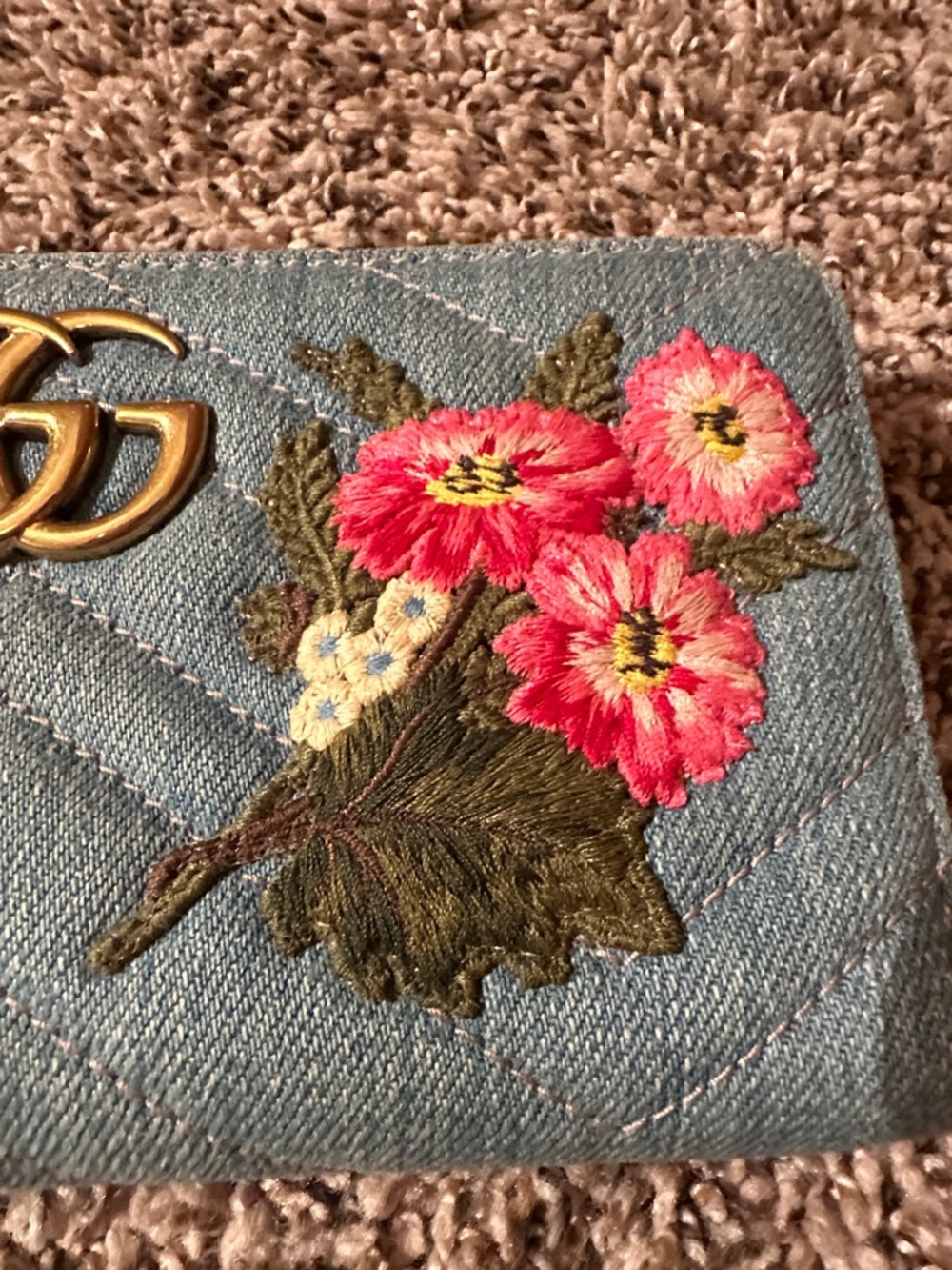 Gucci Denim Floral Embroidered Wallet with Gold GG - Picture 4 of 16